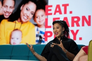 开云集团官网-阿耶莎：最开始没想到库里会打NBA 一直以为他会成高中篮球教练