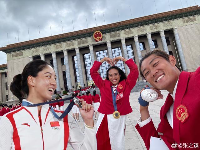 1724853358876085637.jpg 开云体育-美网首轮逆转晋级,王欣瑜召开“辟谣专场发布会”