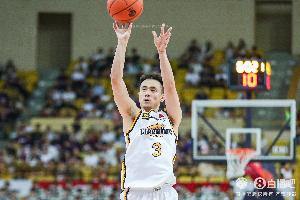 开云集团官网-沈阳日报:6连胜后气势如虹 辽篮找回冲击四连冠节奏