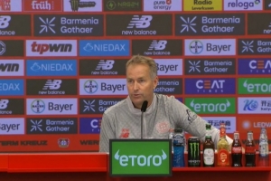 尤尔曼德:勒沃库森队内并不缺乏领袖球员,将组建一个队长团队