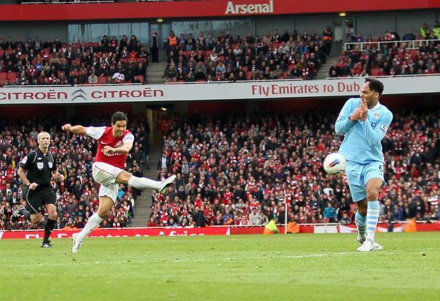 1696786801603024276.jpg 【英超】马丁内利绝杀,阿森纳1比0曼城