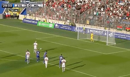 开云体育官网-【热身】30分钟丢3球 AC米兰2比3负于匈牙利球会